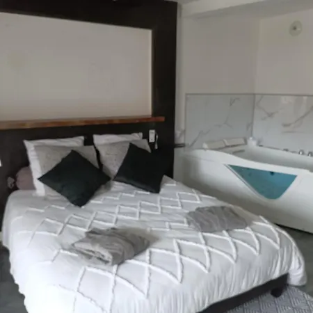 Adsweet Apartment